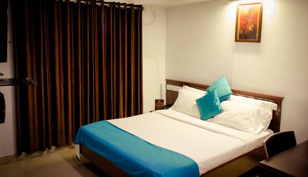 The Signature Inn Bangalore Exteriör bild